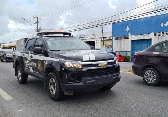 Polícia Civil prende homem acusado de homicídio em Sergipe e de estupro na Bahia