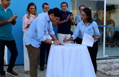 Rodrigo Valença participa de entrega de Unidade Básica de Saúde em São José da Laje
