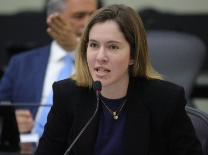 Cibele Moura cobra ampliação da Patrulha Maria da Penha e denuncia aumento da violência contra a mulher