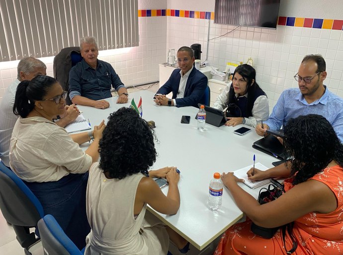 Gestor de cidade sergipana visita Maceió para conhecer projeto da Semdes
