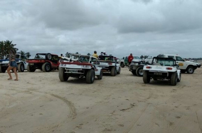 Órgãos ambientais intensificam fiscalização em praias de Maragogi