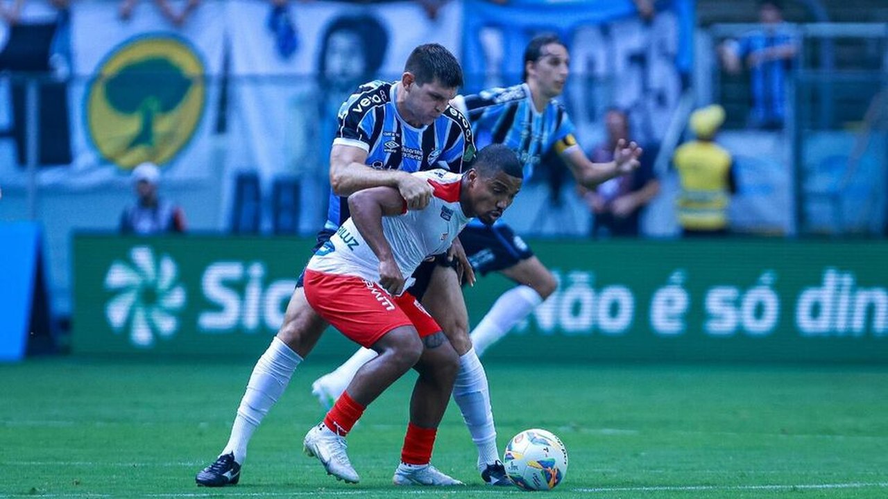 Grêmio empata com São Luiz e tem liderança do Gaúcho ameaçada pelo Internacional