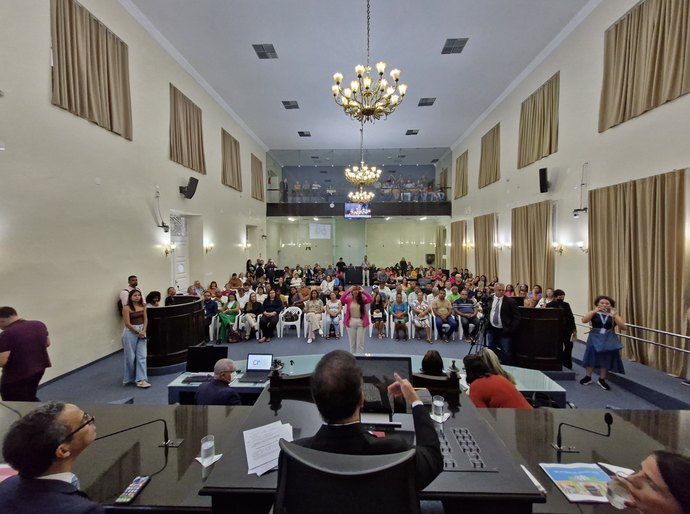 Assembleia Legislativa realiza sessão para debater o Programa Criança Alagoana