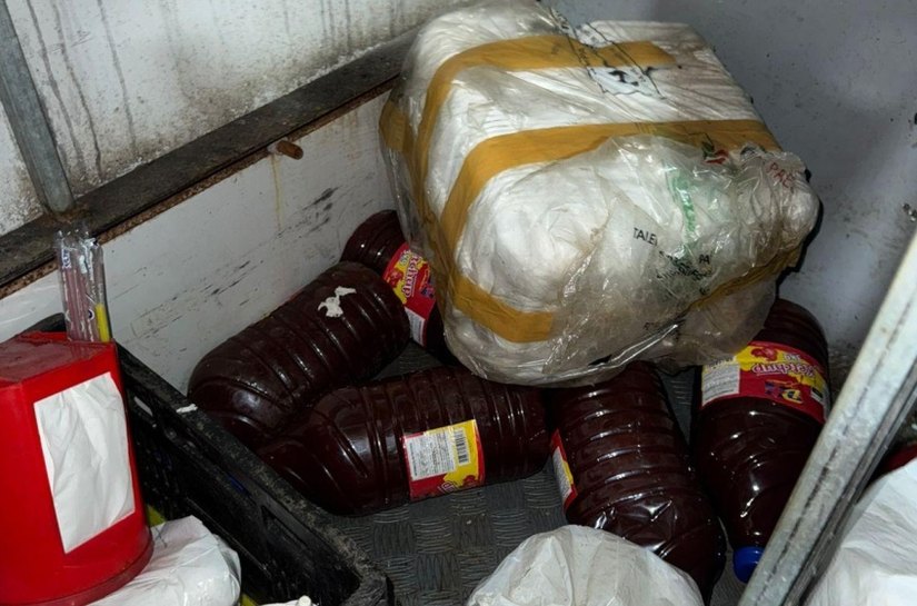 Vigilância Sanitária interdita trailer com 20kg de produtos inadequados para consumo