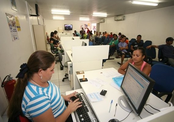 Decreto reduz expediente de órgãos estaduais no dia do jogo do Brasil