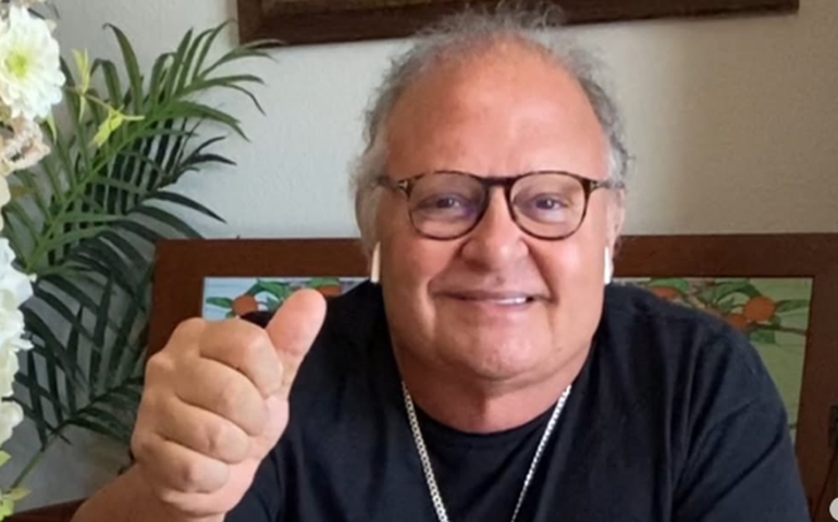 Guilherme Arantes explica internação e agradece 'de coração': 'Não podia perder o trocadilho'