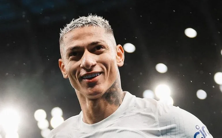 Fluminense vive expectativa por Richarlison com 'projeto Mundial' e vitrine para seleção