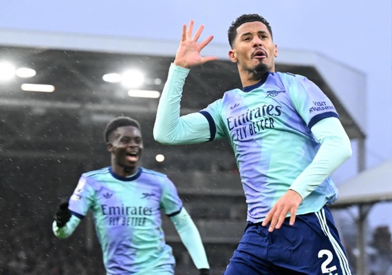 Arsenal empata com Fulham e desperdiça chamce de se aproximar do líder Liverpool no Inglês