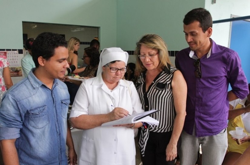 Escola da rede estadual empossa primeiro Conselho Escolar