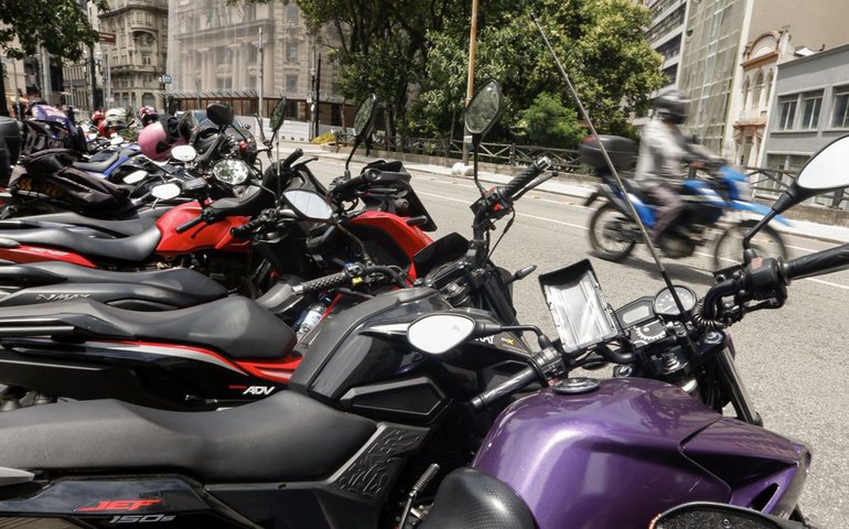 STF suspende lei que proíbe mototáxis na cidade de São Paulo