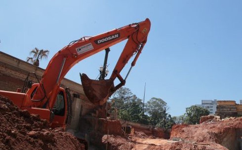 Comissão de Orçamento avalia obras com indícios de irregularidades