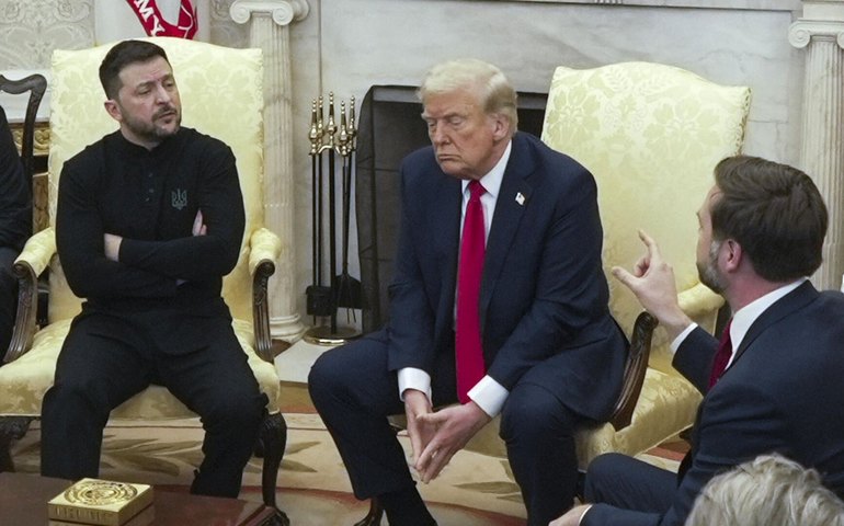 Zelensky perde 'em todos os cenários possíveis' e prejudica Ucrânia após bate-boca com Trump