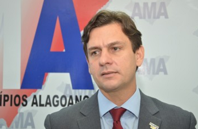 Após deixar prefeitura de Jequiá da Praia, Marcelo Beltrão assume Educação de Marechal