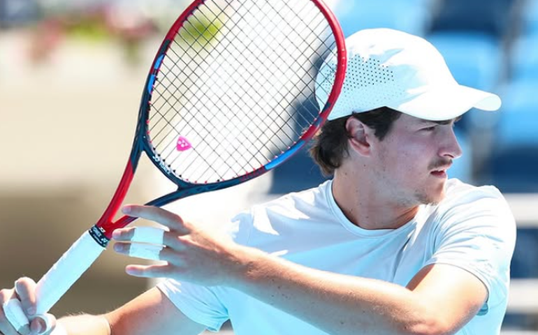 João Fonseca sucumbe diante de Karen Khachanov e dá adeus ao Masters 1000 de Paris