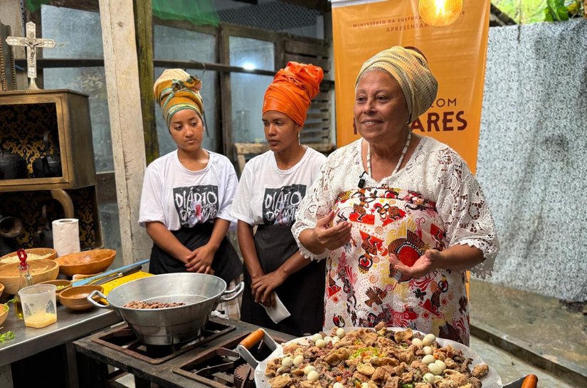 Semu participa da abertura do projeto Encontro com Palmares na Serra da Barriga