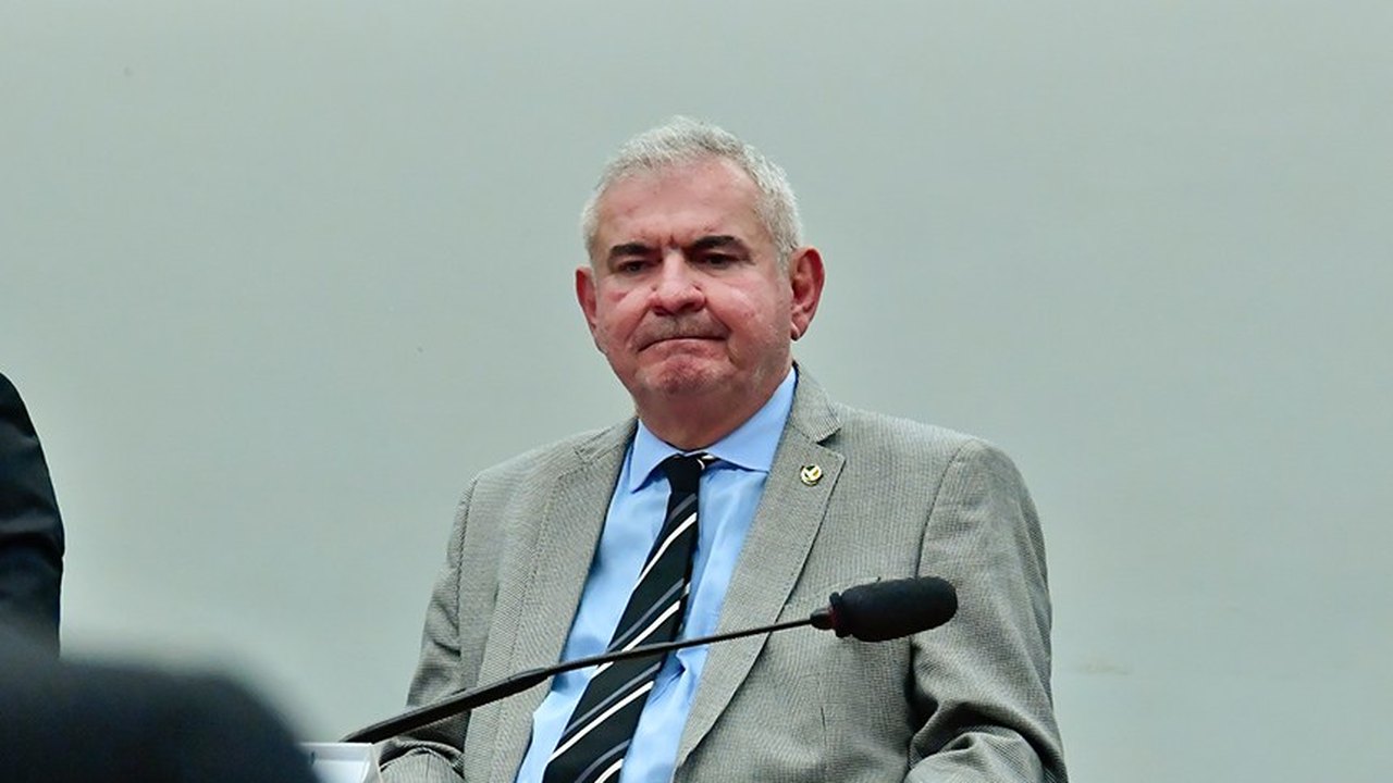 Angelo Coronel defende PEC que reduz alíquota previdenciária para municípios