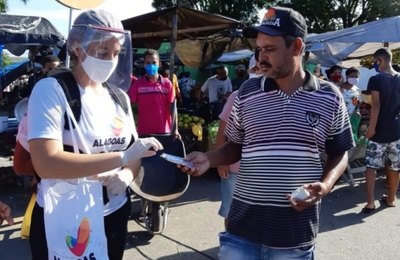 Proteção para Todos: Governo distribui máscaras no interior de Alagoas