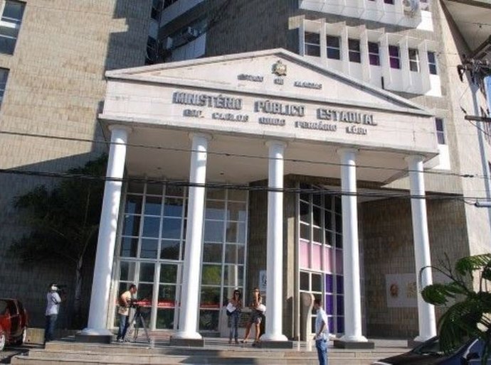 MPE firma TAC com prefeitura de Matriz para concurso e regularização do Fundo de Previdência Municipal