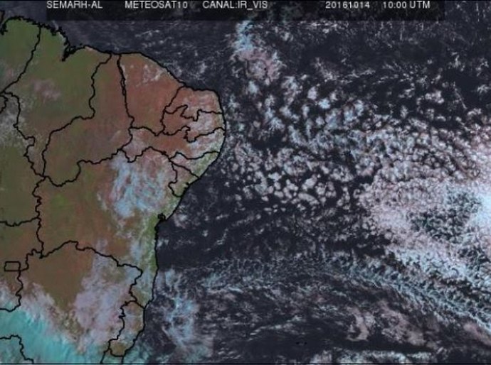Tempo aponta chuvas passageiras para o Litoral neste fim de semana