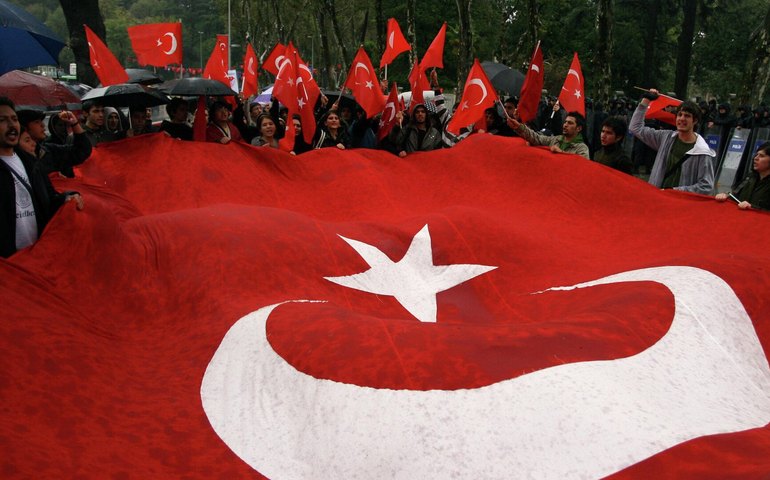 Turquia intensifica articulações diplomáticas para conter guerra no Oriente Médio