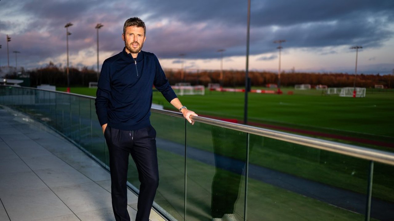 Manchester United cogita demissão de Carrick e tem nomes na mira