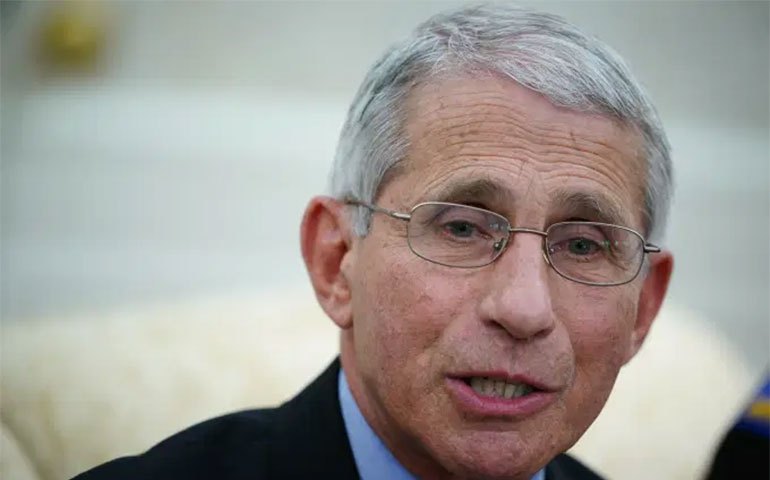 EUA: Fauci alerta para piora da pandemia no país nas próximas semanas após festas