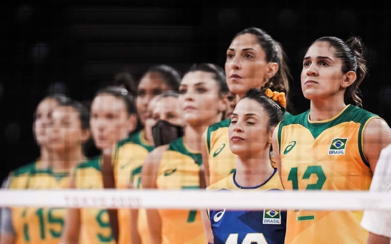 Seleção feminina bate Porto Rico e avança em 1º do grupo no Mundial de vôlei