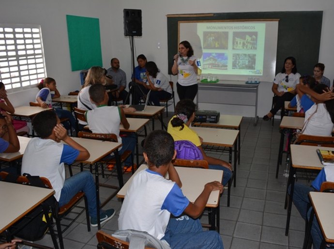 Jovens atendidos pela Semas participarão do Turismo do Saber
