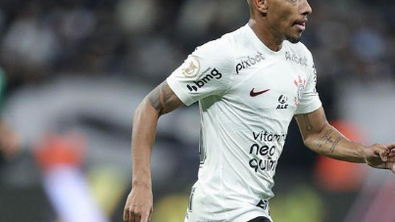 Ruan Oliveira machuca o joelho em jogo de despedida e fica no Corinthians para reabilitação