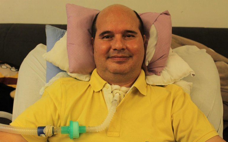 Ativista das doenças raras é protagonista de minissérie sobre Esclerose Lateral Amitrófica (ELA)