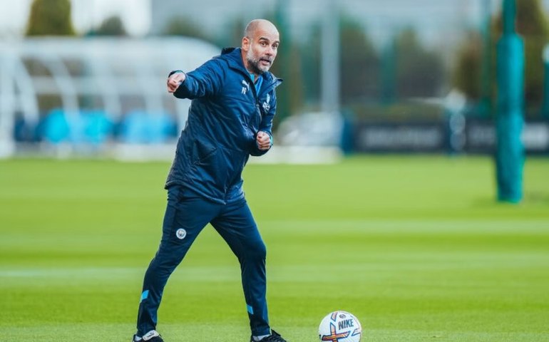 Guardiola considera Liverpool principal ameaça ao Manchester City: &#8216;Sempre será&#8217;