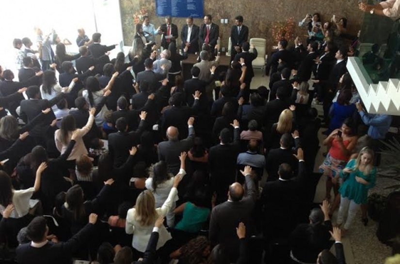 Novos advogados prestam juramento da sede da OAB/AL