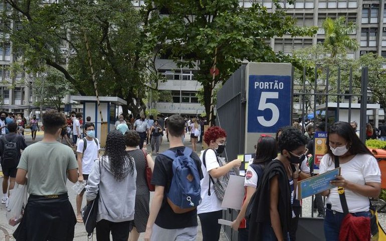 Enem: estudante com doença infectocontagiosa pode pedir reaplicação