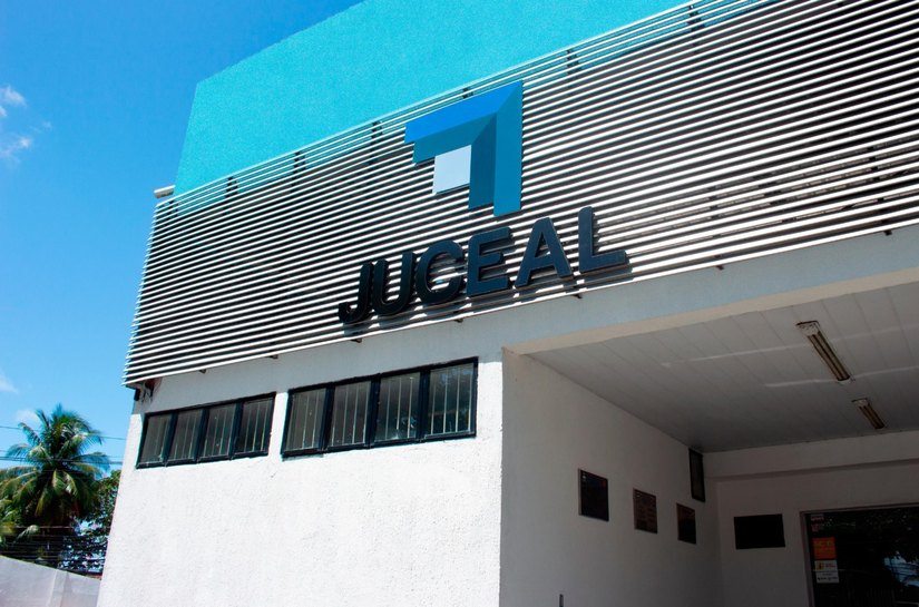 Juceal divulga ranking de aberturas e baixas de empresas para os 102 municípios no 1° semestre
