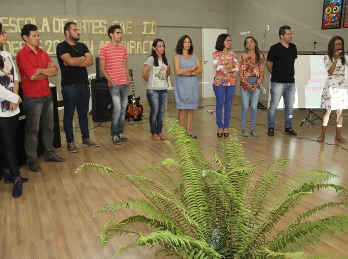Contando com teatro, escola de artes realiza aula inaugural em Arapiraca
