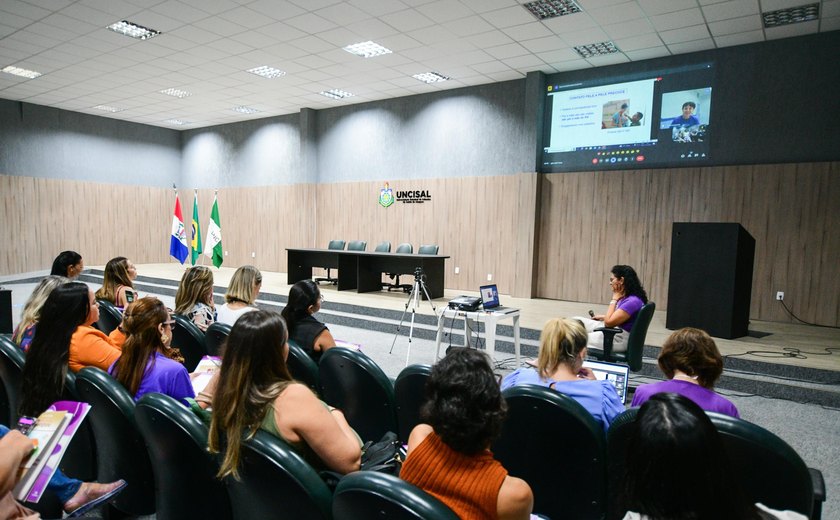 Sesau promove Simpósio de Prematuridade e Encontro de Tutores do Método Canguru