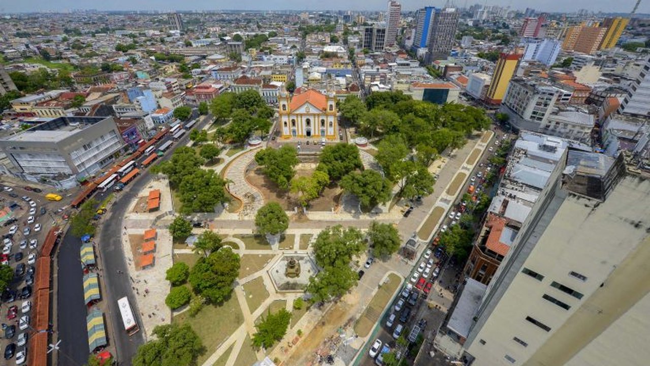 Comissão externa avalia paralisação de obras de creches em Manaus