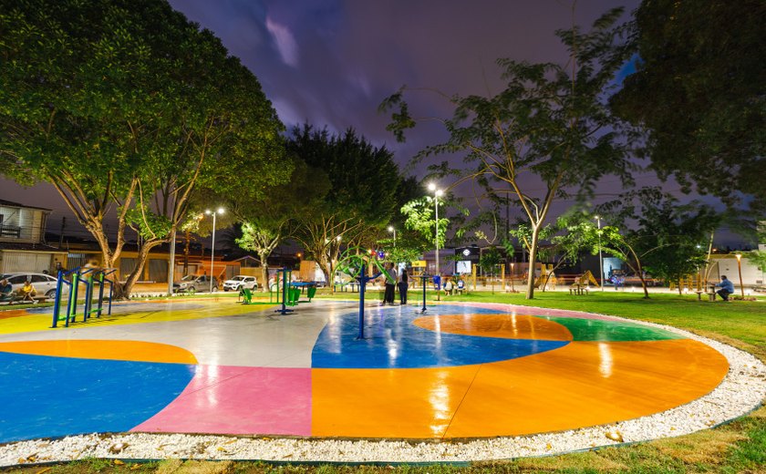 Prefeito JHC entrega nova Praça dos Eucaliptos na parte alta de Maceió