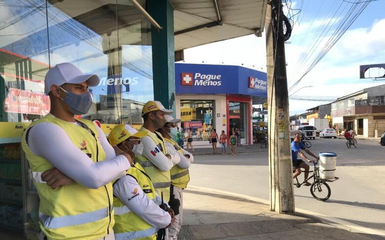 Em 1º mês de atuação no Benedito Bentes, Ronda no Bairro já apresenta resultados positivos