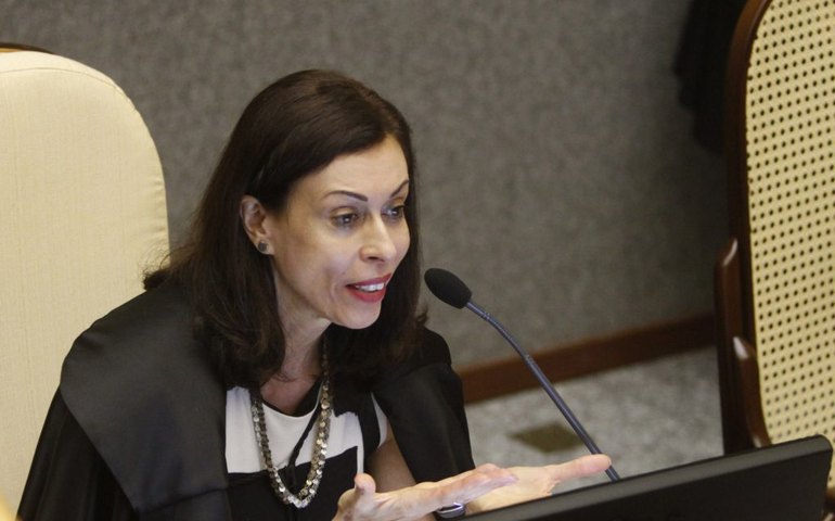 Em voto, relatora no STJ rejeita ação que pode cortar recursos do sistema S