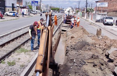 Infraestrutura finaliza obras no sistema de drenagem da Avenida Walter Ananias