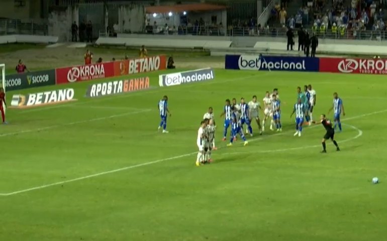Jogando em casa, o CSA não passa do empate diante do Botafogo-PB