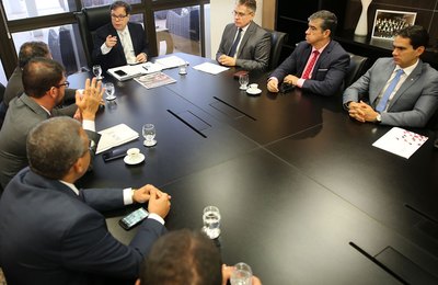 Judiciário pretende regularizar posse de imóveis no Pinheiro 