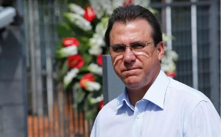 Pronunciamento de Marinho sobre reajuste do mínimo é cancelado após atos