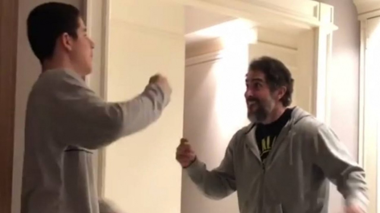 Marcos Mion comemora participação de Romeo em festa: ‘Missão cumprida’