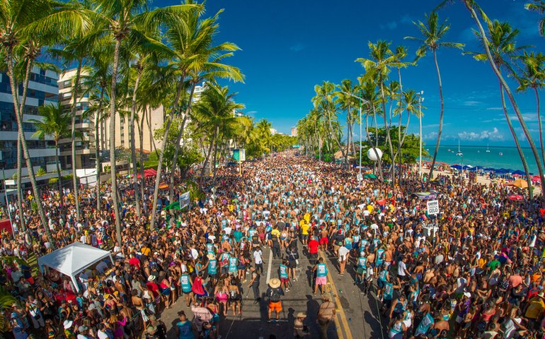 Com apoio do Governo de Alagoas, Prévias de carnaval em Maceió chegam no seu último fim de semana