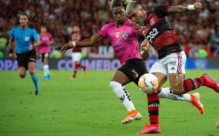 Flamengo enfrenta Del Vall em busca do título da Recopa Sul-Americana