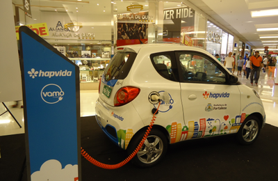 Fortaleza começa a testar carros elétricos compartilhados para uso na cidade