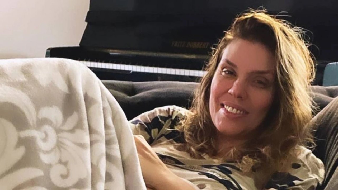 Simony mostra confiança no tratamento contra o câncer: ‘Já deu certo’