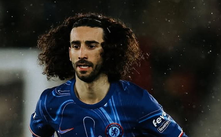 Cucurella abusa de falhas, mas Chelsea vira sobre o Tottenham e mantém vice-liderança do Inglês